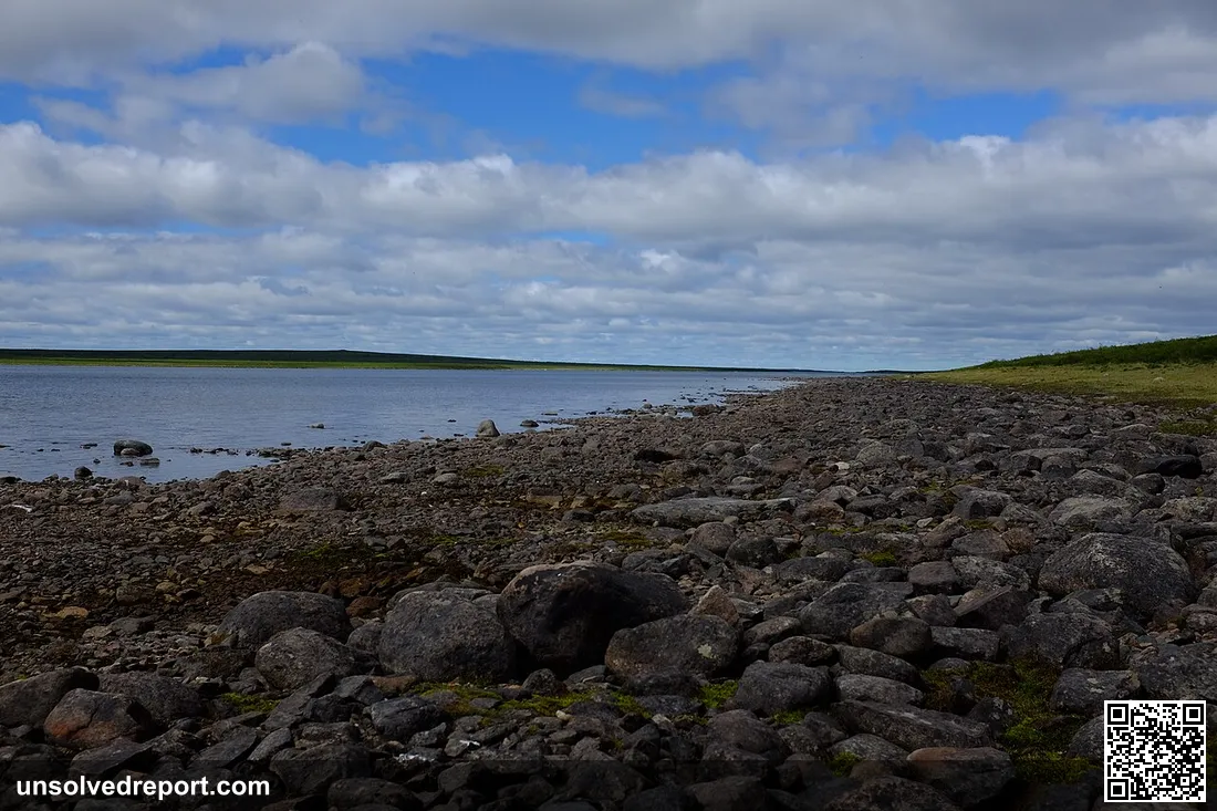 Angikuni lake, on the second day on the lake, going down the Kazan River