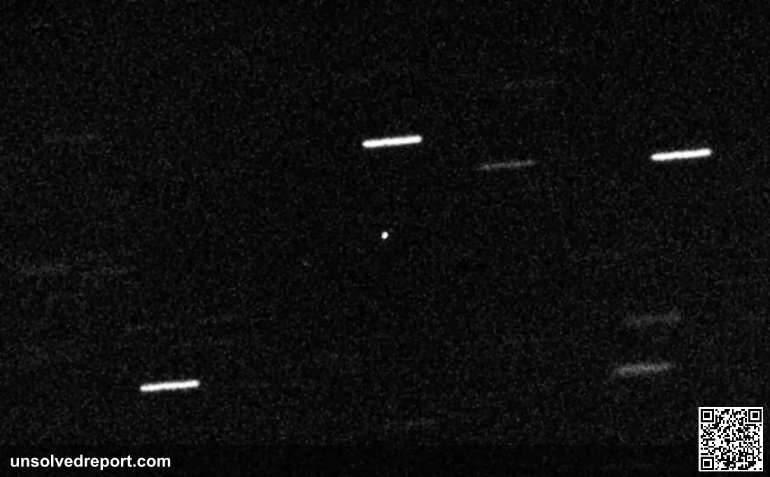 1I/ʻOumuamua as shown here imaged with the 4.2 meter William Herschel Telescope on the Canary Islands is seen as a poin…