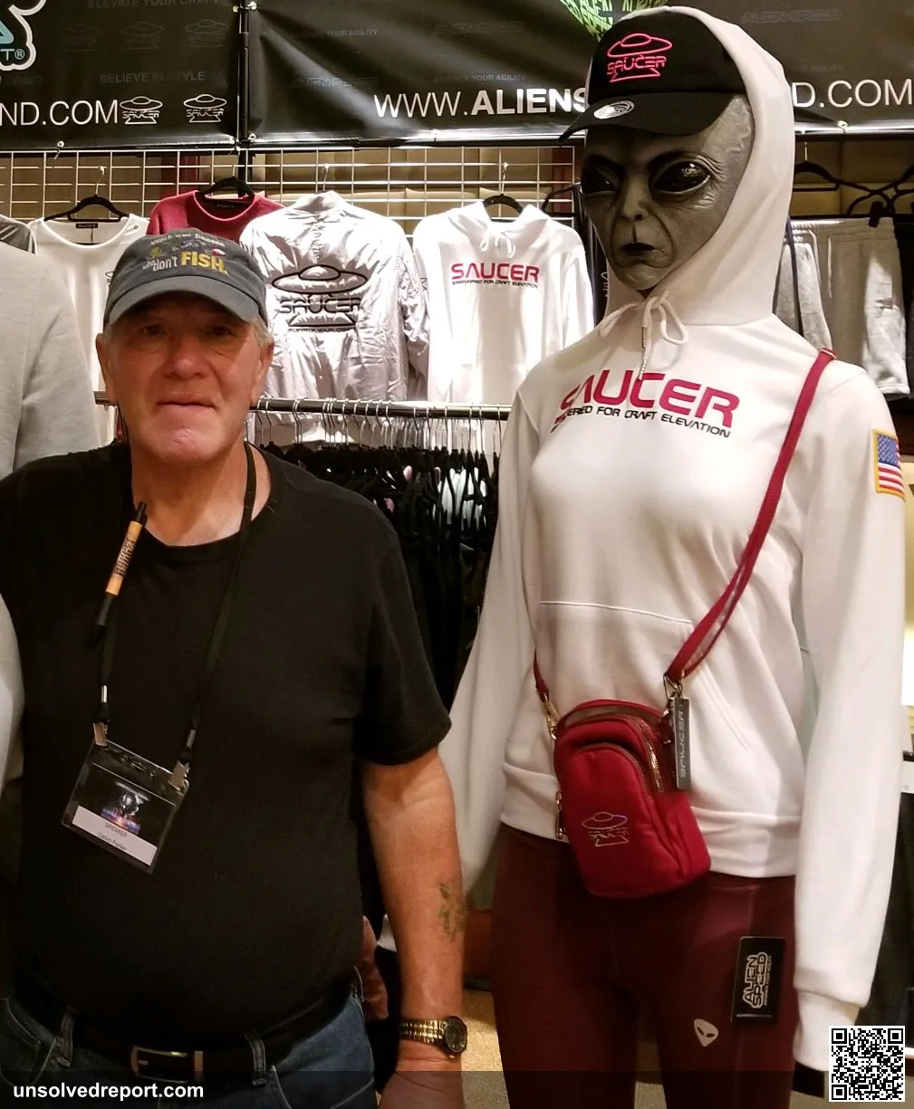 Calvin Parker, one of the two witnesses to the 1973 Pascagoula abduction, at the 2019 International UFO Congress in Phoenix, Arizona.