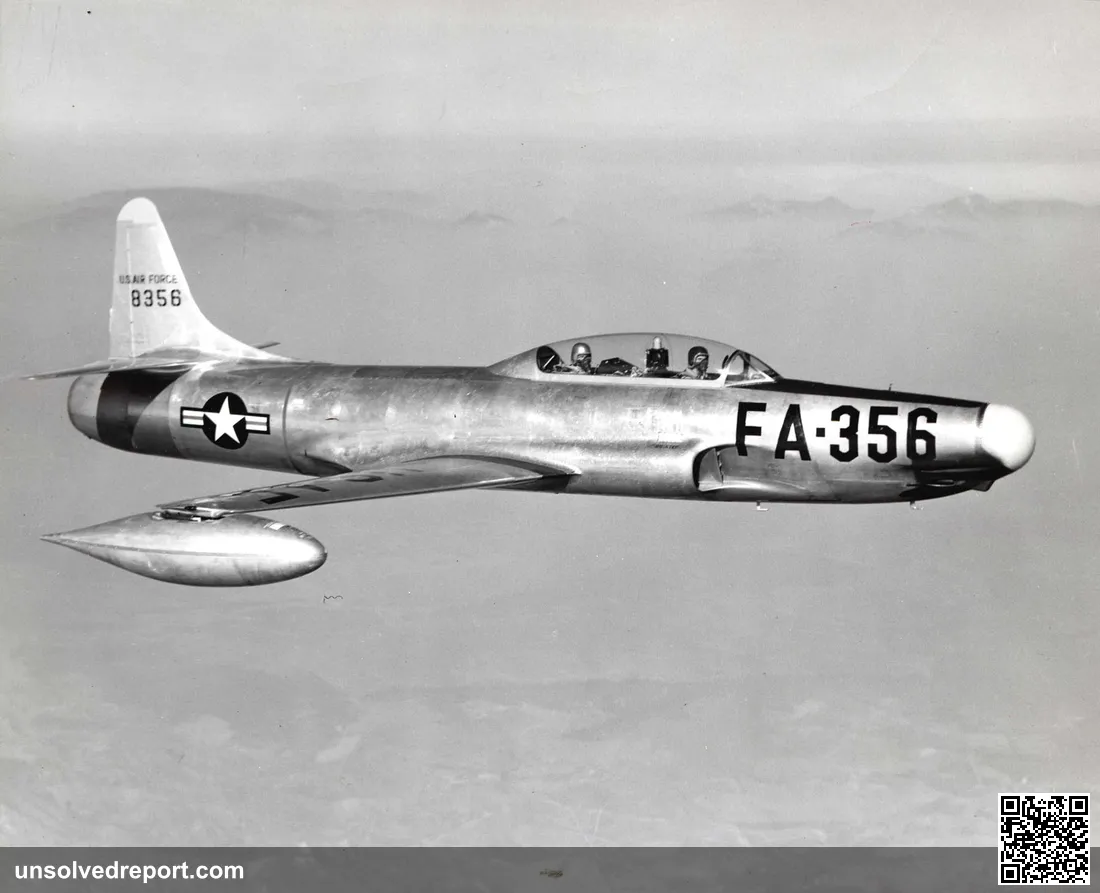 A Lockheed F-94 Starfire interceptor in flight; F-94s were scrambled to chase the radar targets over Washington in July 1952.