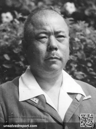Photo of Yamashita Tomoyuki, Lieutenant-General, Commander of the Japanese 25th Army